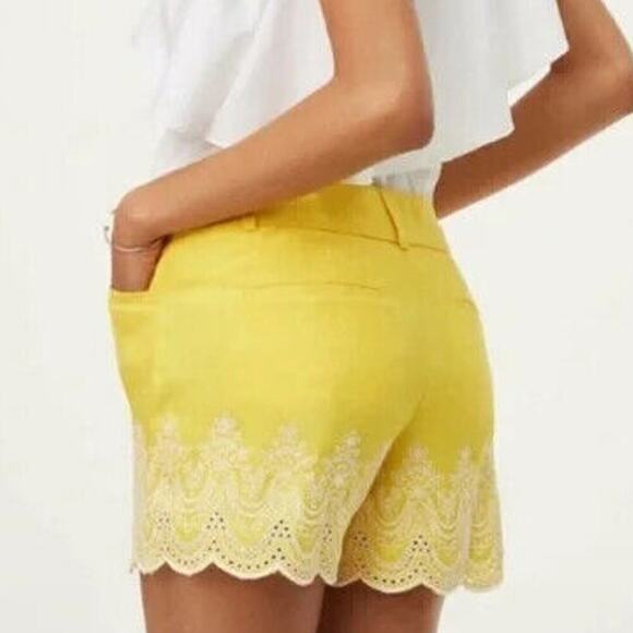 Ann Taylor Loft Shorts Women's Size 6 Linen Embroidered Eyelet Scallop Hem - Picture 2 of 12